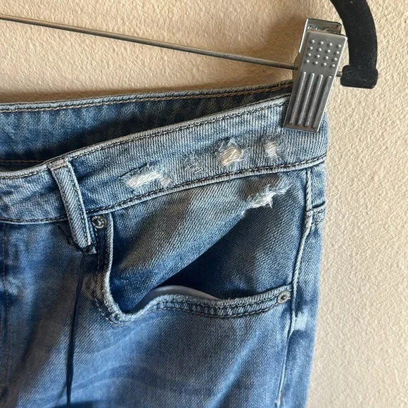 Hidden Khalia Wide Leg Jean Medium Wash Destroyed Knee Womens Size 31 - Picture 7 of 15